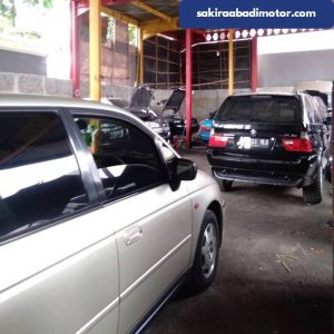 servis mobil 4